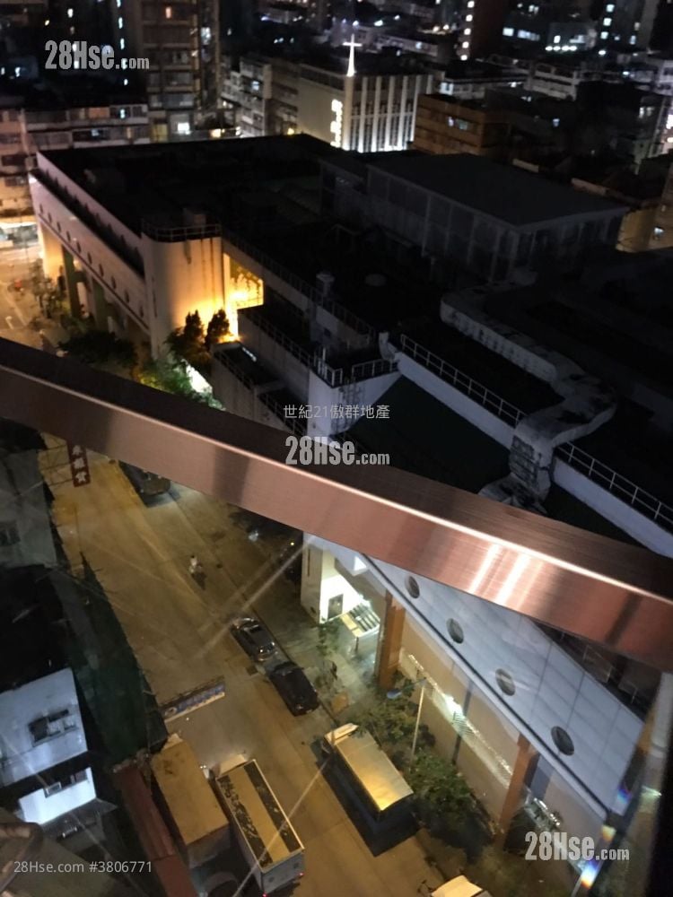 Billionnaire Avant Rental 3 Bedrooms , 2 Bathrooms 628 ft²