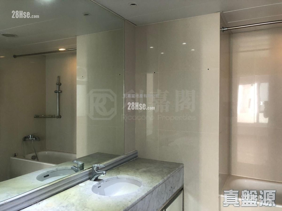 The Arcadia Sell 3 Bedrooms 1,696 ft²