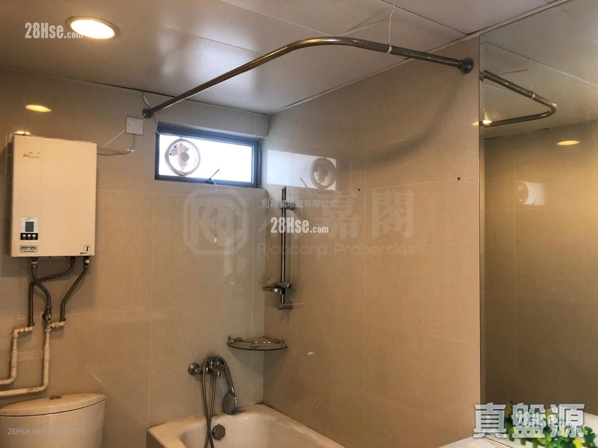 The Arcadia Sell 3 Bedrooms 1,696 ft²