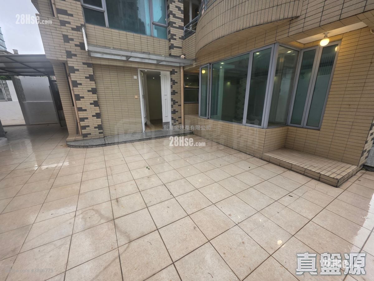 The Arcadia Sell 3 Bedrooms 1,696 ft²