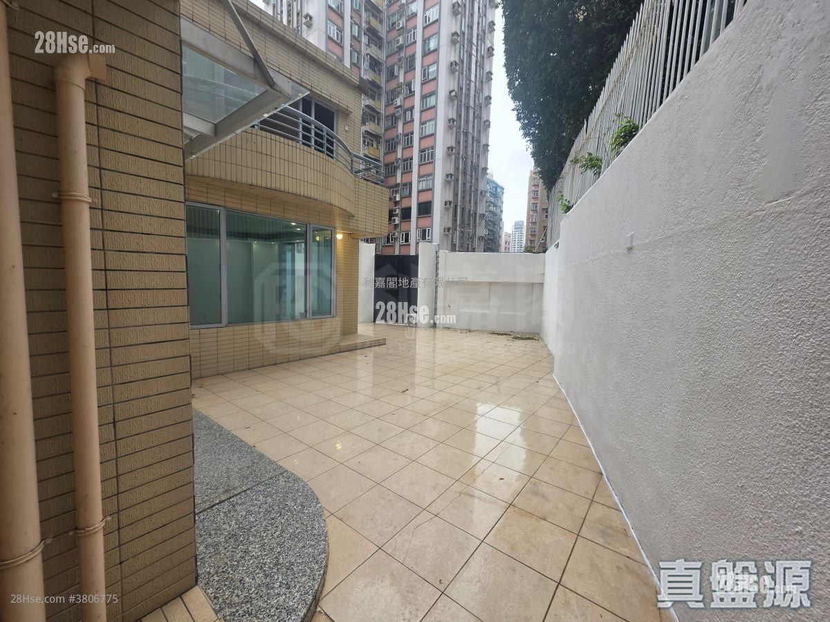 The Arcadia Sell 3 Bedrooms 1,696 ft²