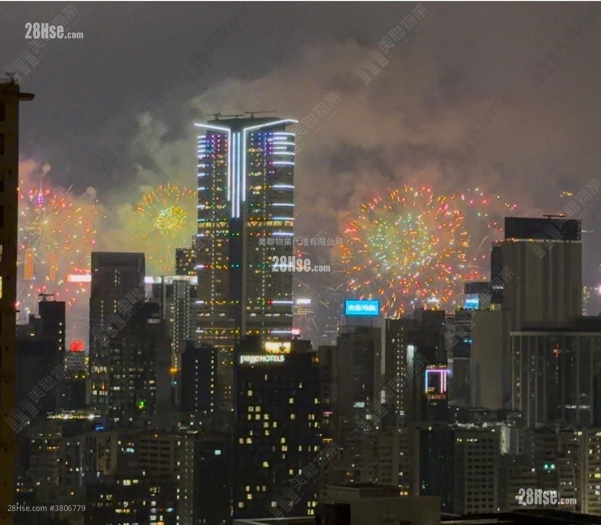 君颐峰 售盘 3 房 , 3 浴室 1,074 平方尺