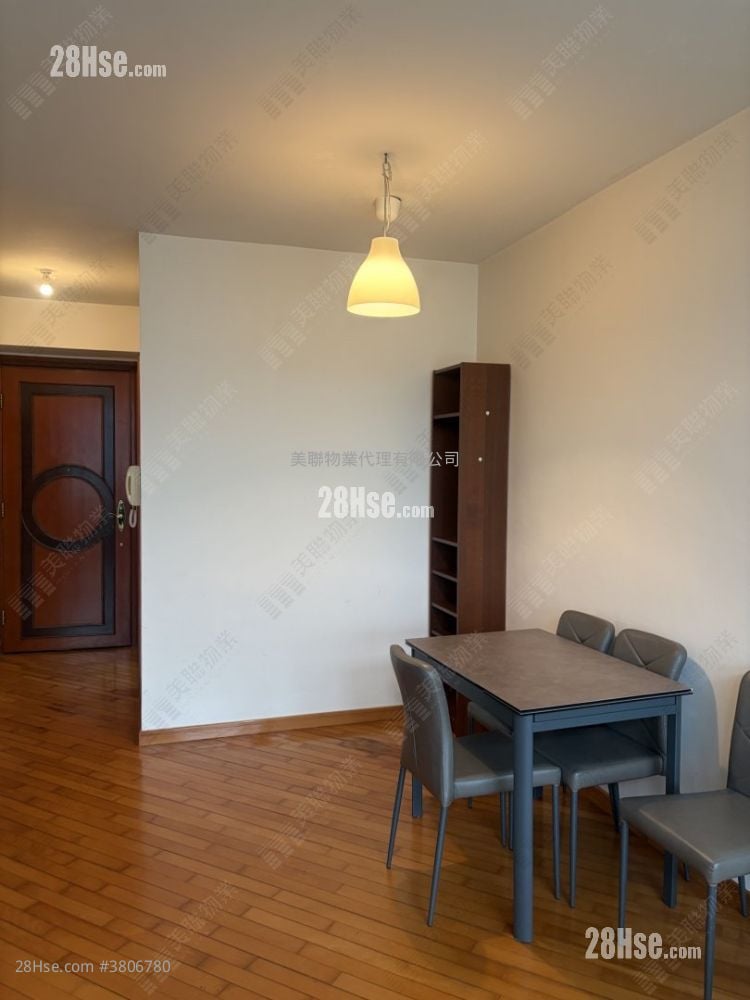 Tung Chung Crescent Sell 2 Bedrooms , 1 Bathroom 527 ft²