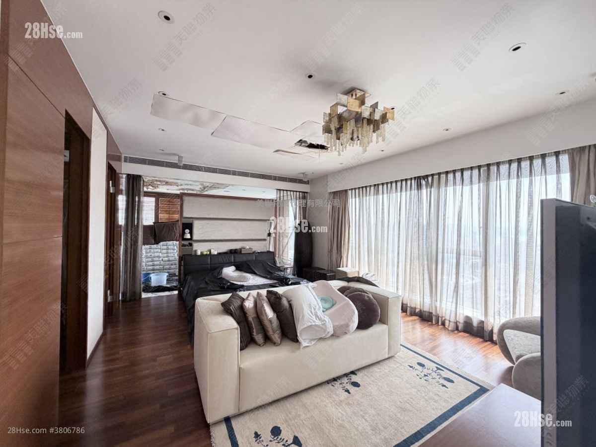 君颐峰 售盘 5+ 房 , 5+ 浴室 3,079 平方尺