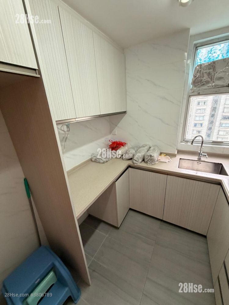Taikoo Shing Rental 3 Bedrooms , 1 Bathroom 701 ft²