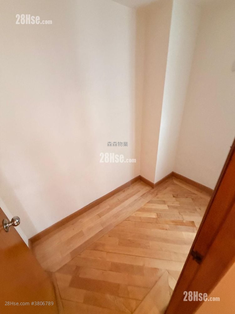 Taikoo Shing Rental 3 Bedrooms , 1 Bathroom 701 ft²