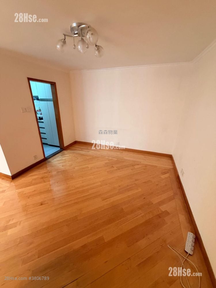 Taikoo Shing Rental 3 Bedrooms , 1 Bathroom 701 ft²
