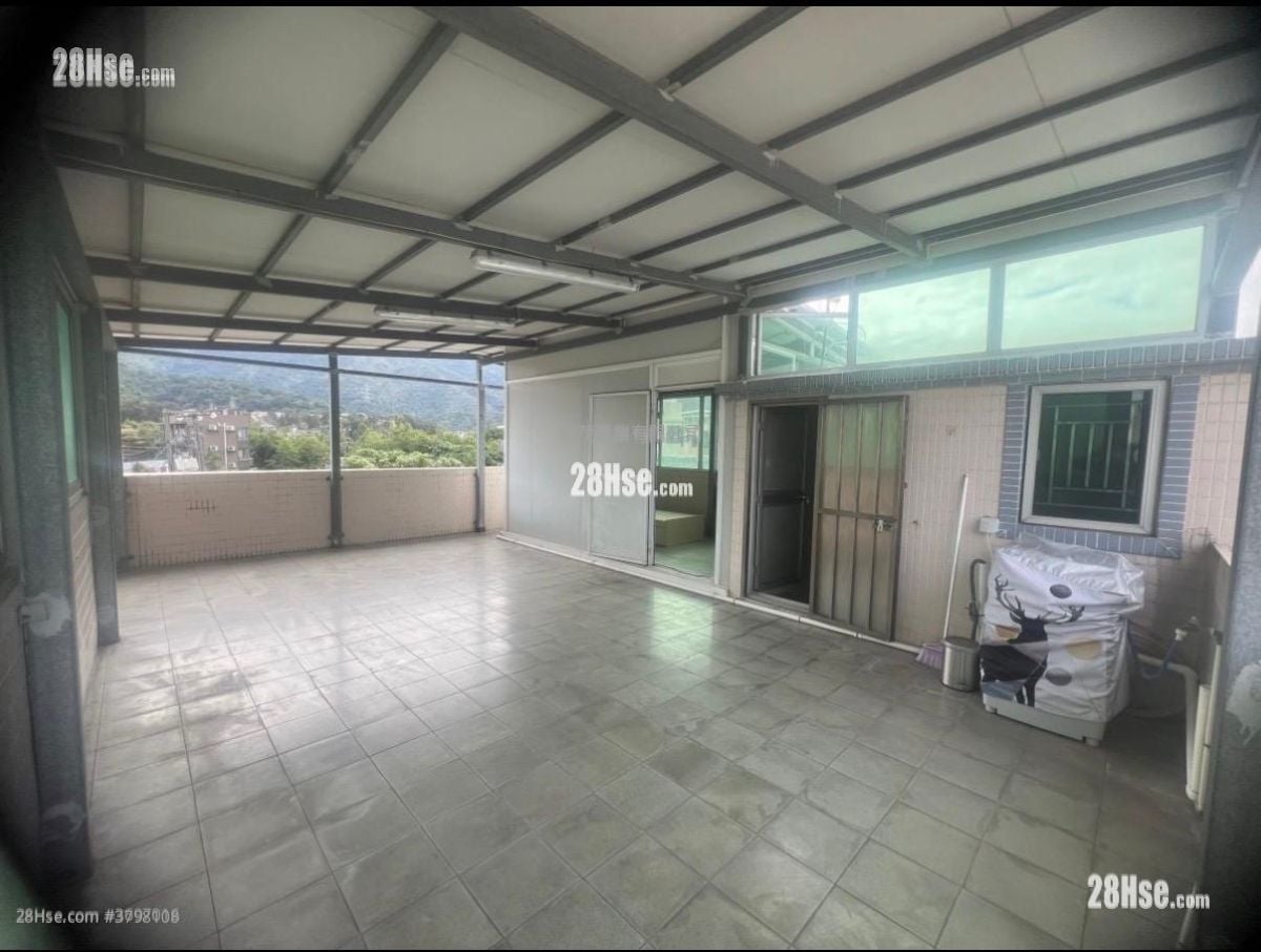 村屋 租盘 4 房 , 2 浴室 1,200 平方尺