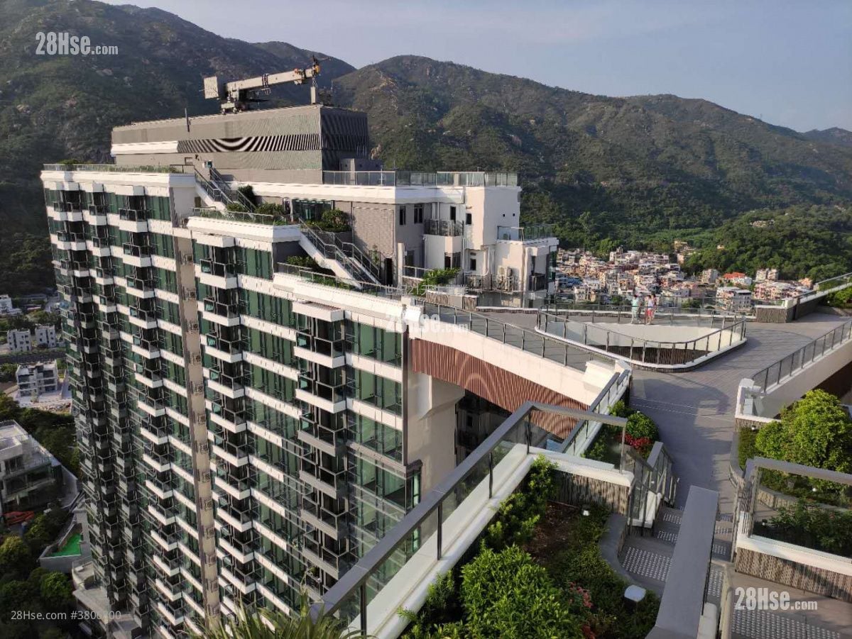 Le Pont Sell 3 Bedrooms , 2 Bathrooms 737 ft²