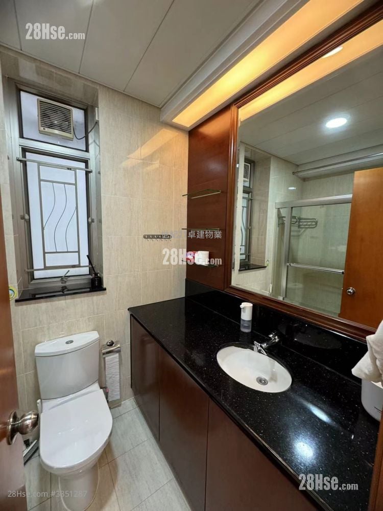 擎天半岛 售盘 3 房 , 2 浴室 1,140 平方尺