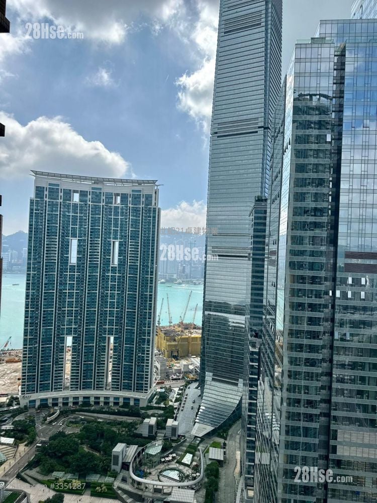 擎天半岛 售盘 3 房 , 2 浴室 1,140 平方尺