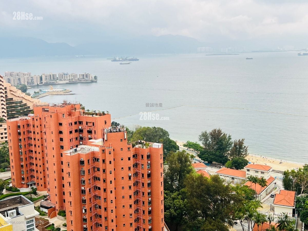 Gold Coast Bay Rental 2 Bedrooms , 1 Bathroom 447 ft²