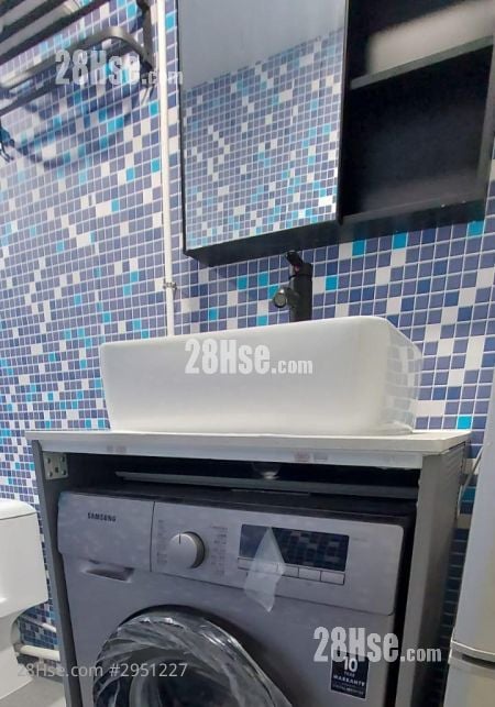 Castle Peak Road Rental Studio , 1 Bathroom 200 ft²