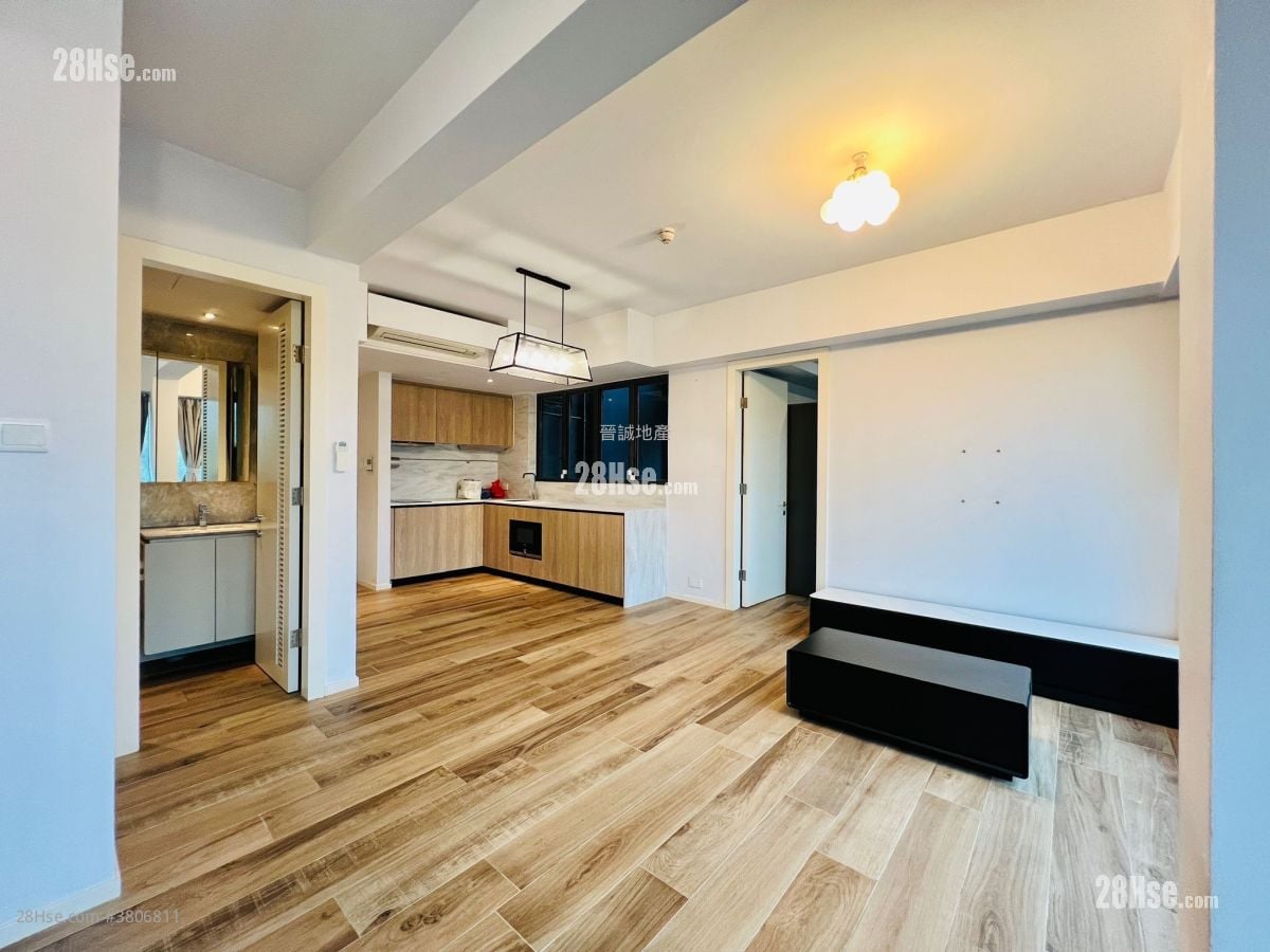 The Carmel Rental 562 ft²