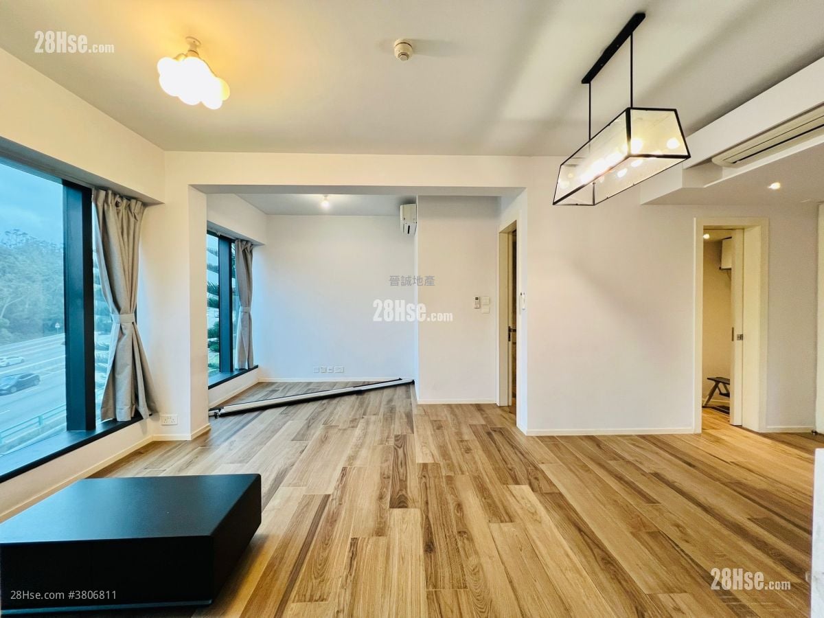 The Carmel Rental 562 ft²