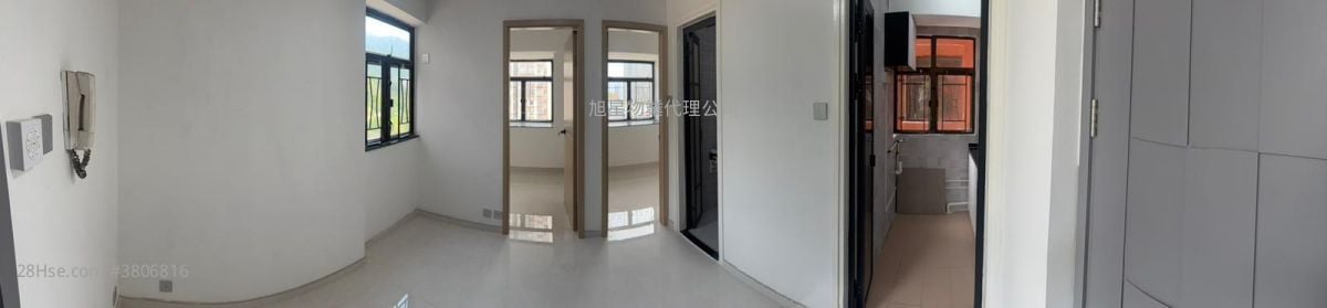 Sun Court Rental 2 Bedrooms , 1 Bathroom 258 ft²