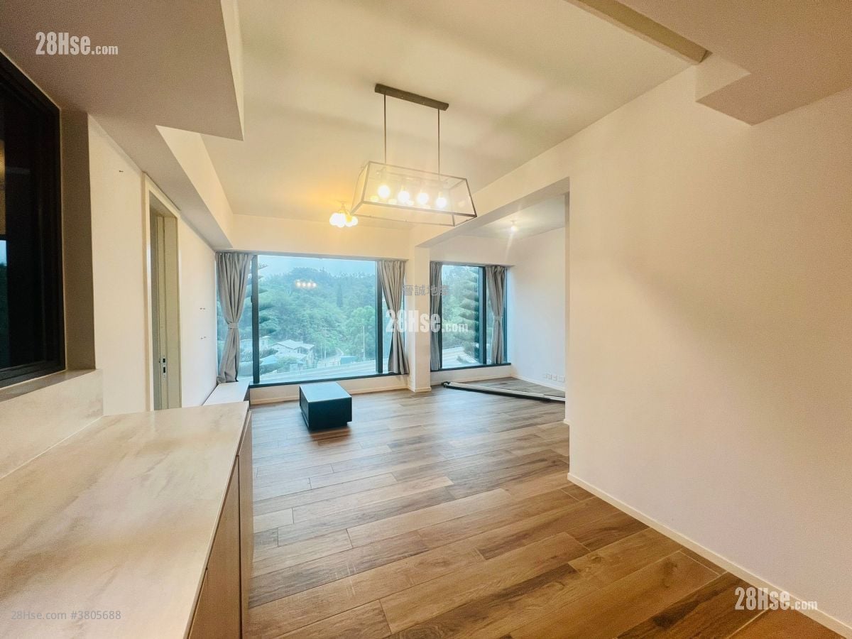 The Carmel Sell 562 ft²