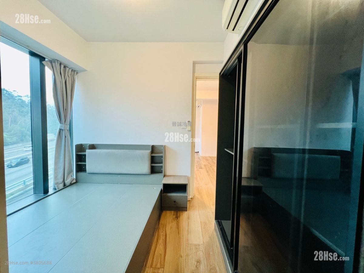 The Carmel Sell 562 ft²