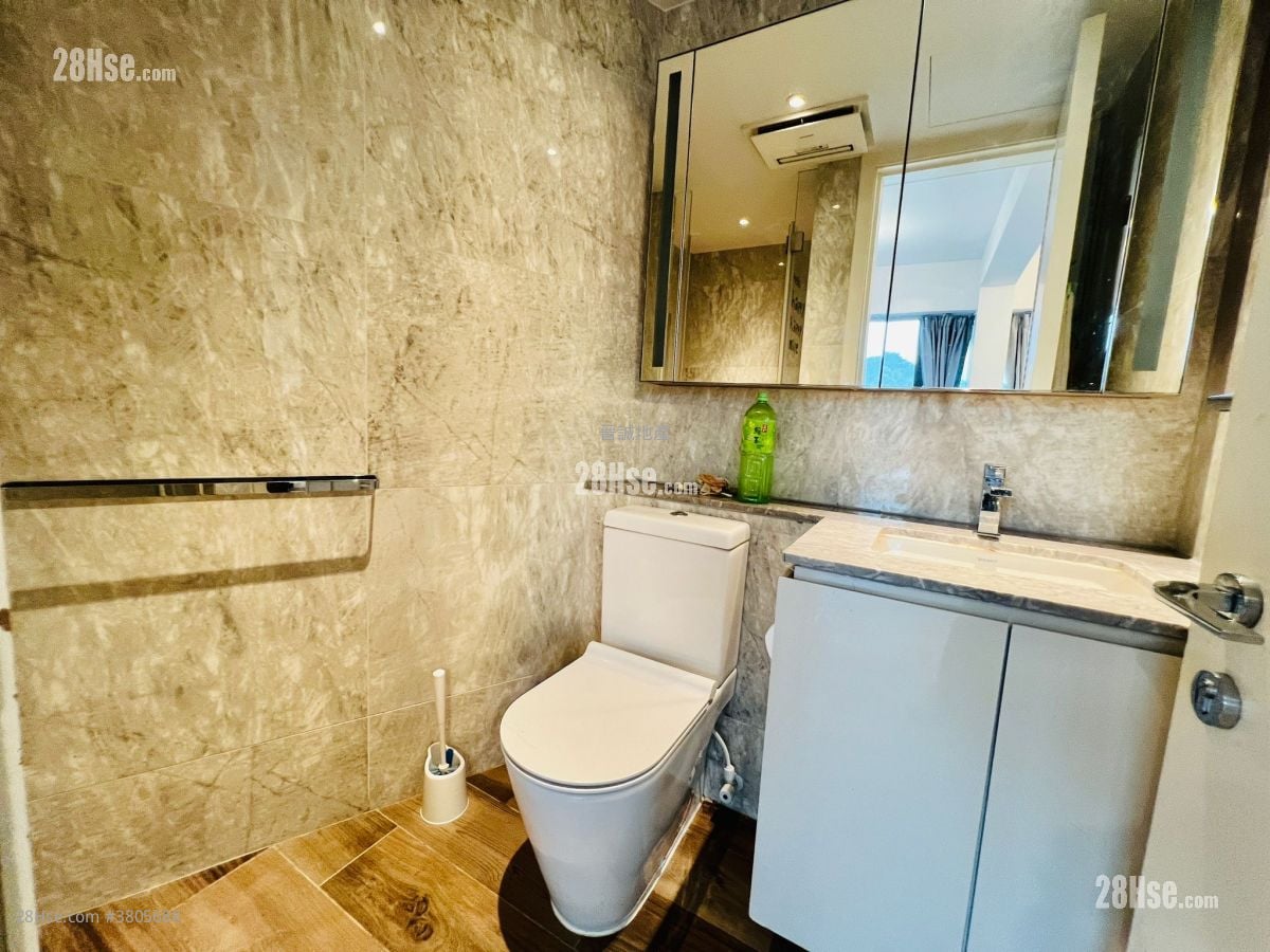 The Carmel Sell 562 ft²