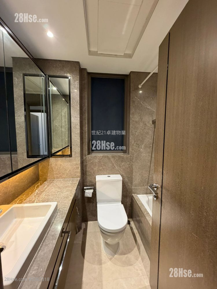 The Austin 租盤 3 房 , 2 浴室 908 平方呎