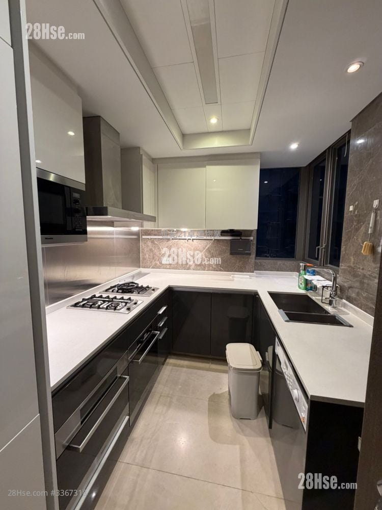 The Austin 租盤 3 房 , 2 浴室 908 平方呎