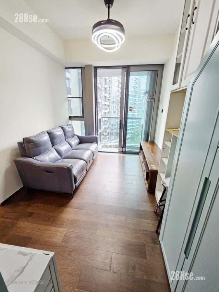 Le Pont Sell 2 Bedrooms , 1 Bathroom 470 ft²