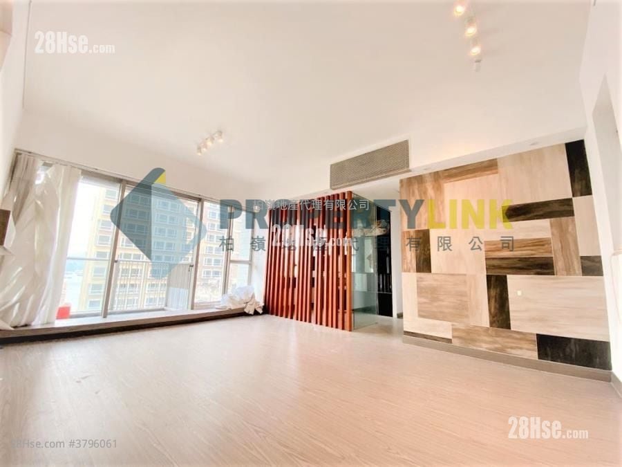 Island Crest Sell 3 Bedrooms , 2 Bathrooms 879 ft²