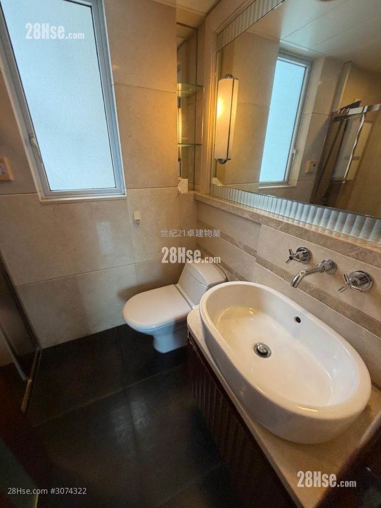 The Harbourside Sell 2 Bedrooms , 2 Bathrooms 750 ft²