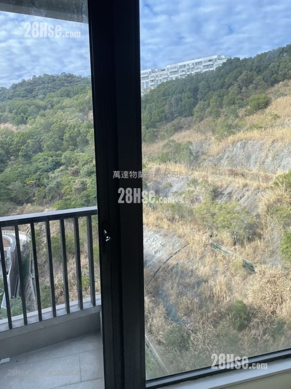 玖瓏山 售盤 2 房 , 1 浴室 665 平方呎