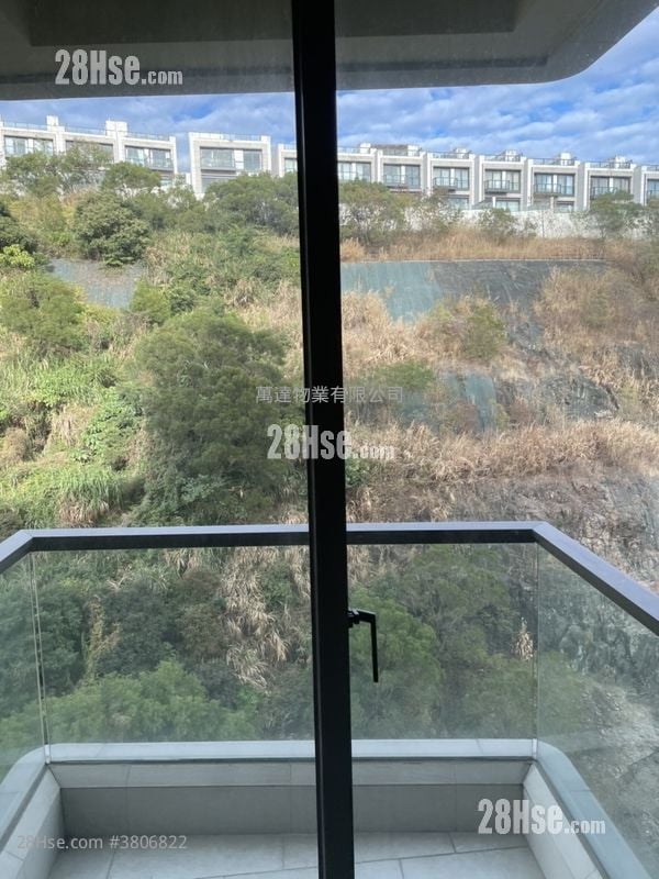 玖瓏山 售盤 2 房 , 1 浴室 665 平方呎