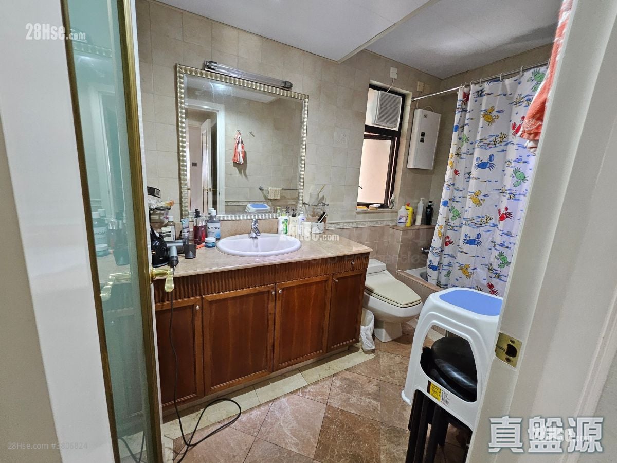 Gallant Court Sell 4 Bedrooms 1,722 ft²