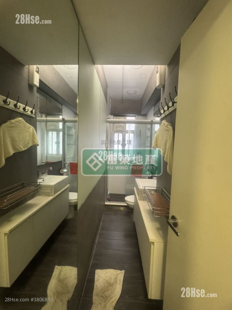 Lee Luen Mansion Sell 2 Bedrooms , 1 Bathroom 389 ft²