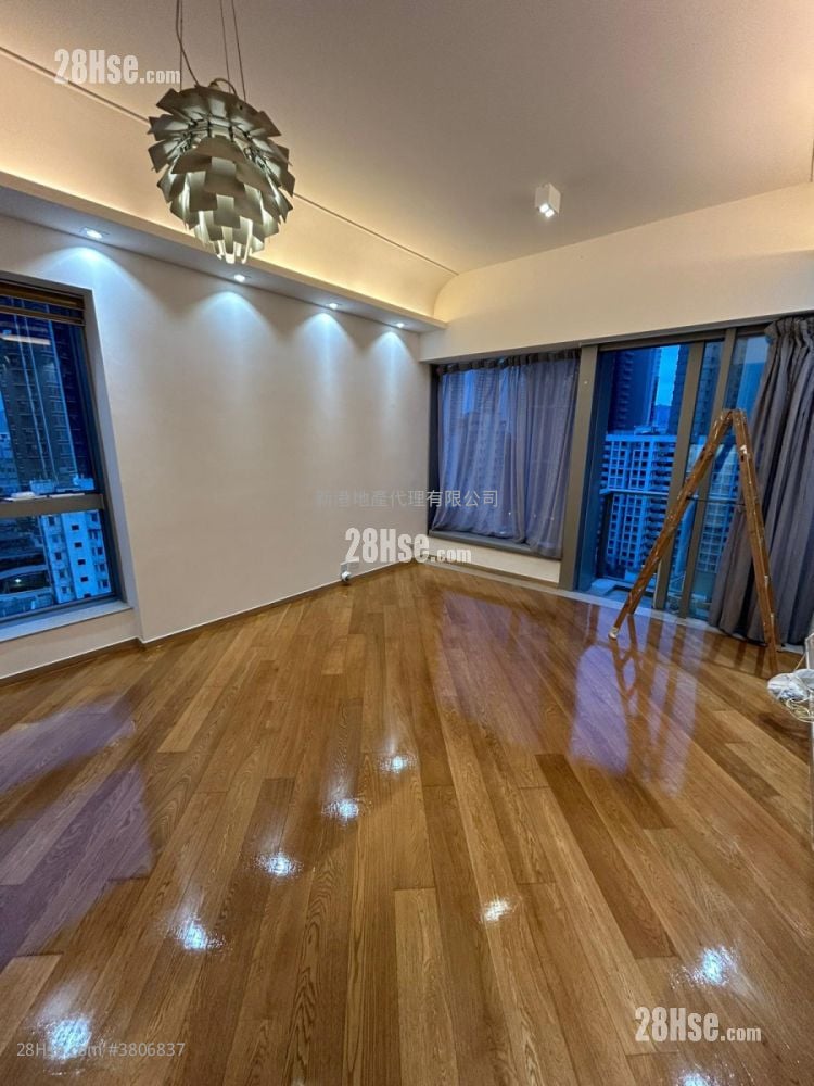 升御门 售盘 3 房 , 2 浴室 708 平方尺