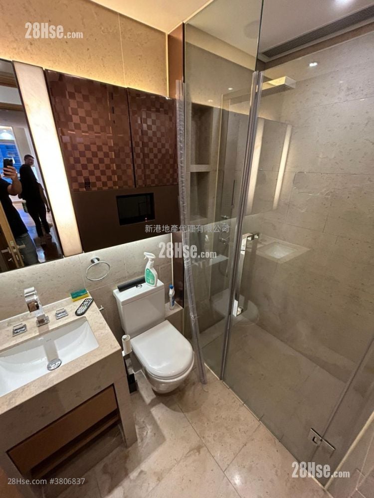 升御门 售盘 3 房 , 2 浴室 708 平方尺