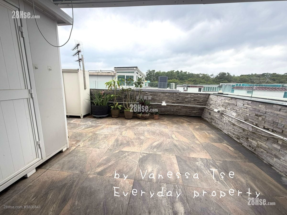 西沙路村屋 售盘 4 房 , 2 浴室 700 平方尺