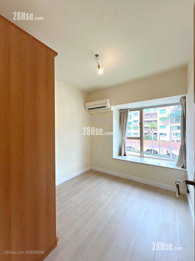 香港黄金海岸 租盘 4 房 , 3 浴室 854 平方尺