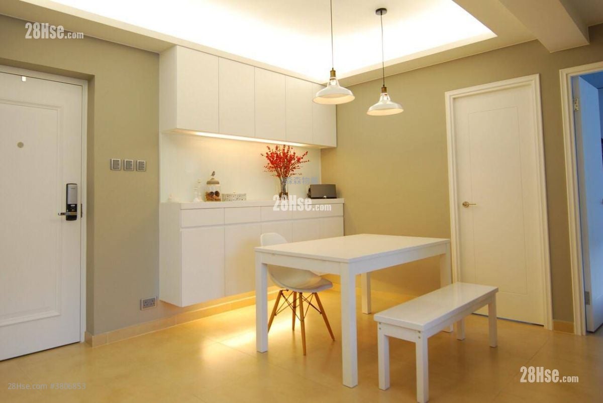 英丽阁 租盘 2 房 , 1 浴室 515 平方尺