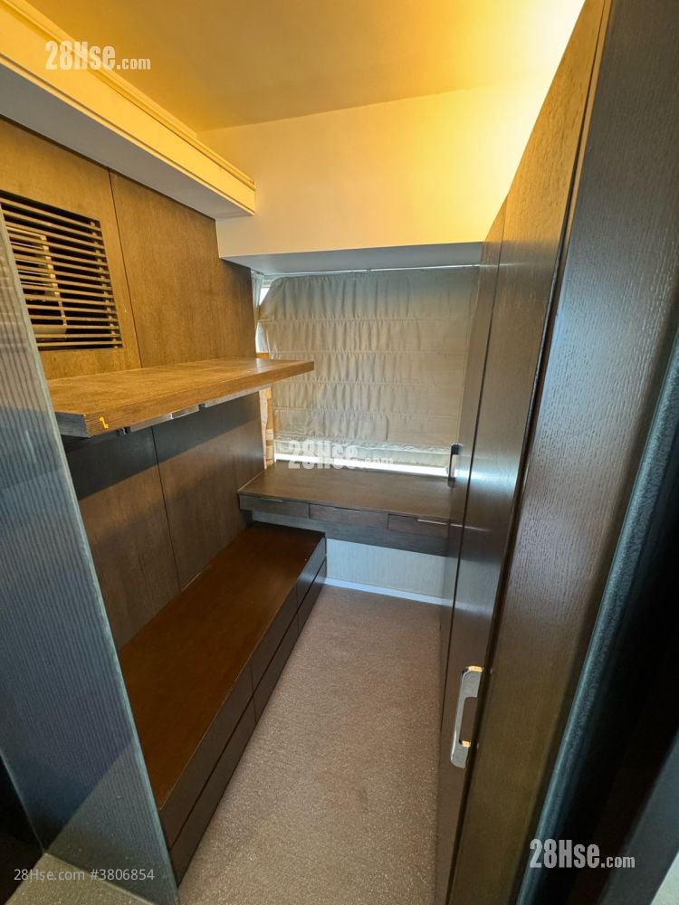 汇豪峰 租盘 4 房 , 2 浴室 1,029 平方尺