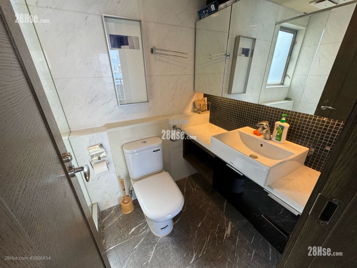 汇豪峰 租盘 4 房 , 2 浴室 1,029 平方尺