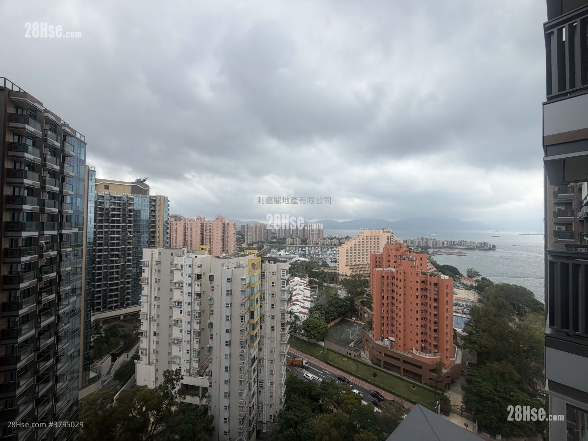 Gold Coast Bay Rental 309 ft²