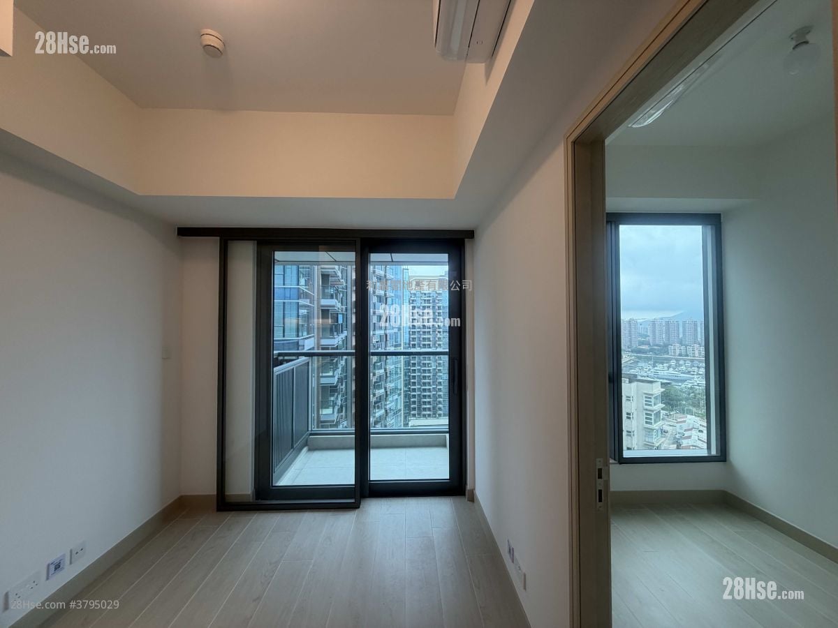 Gold Coast Bay Rental 309 ft²