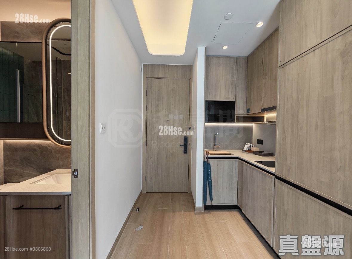 Hava Sell 1 Bedroom 286 ft²