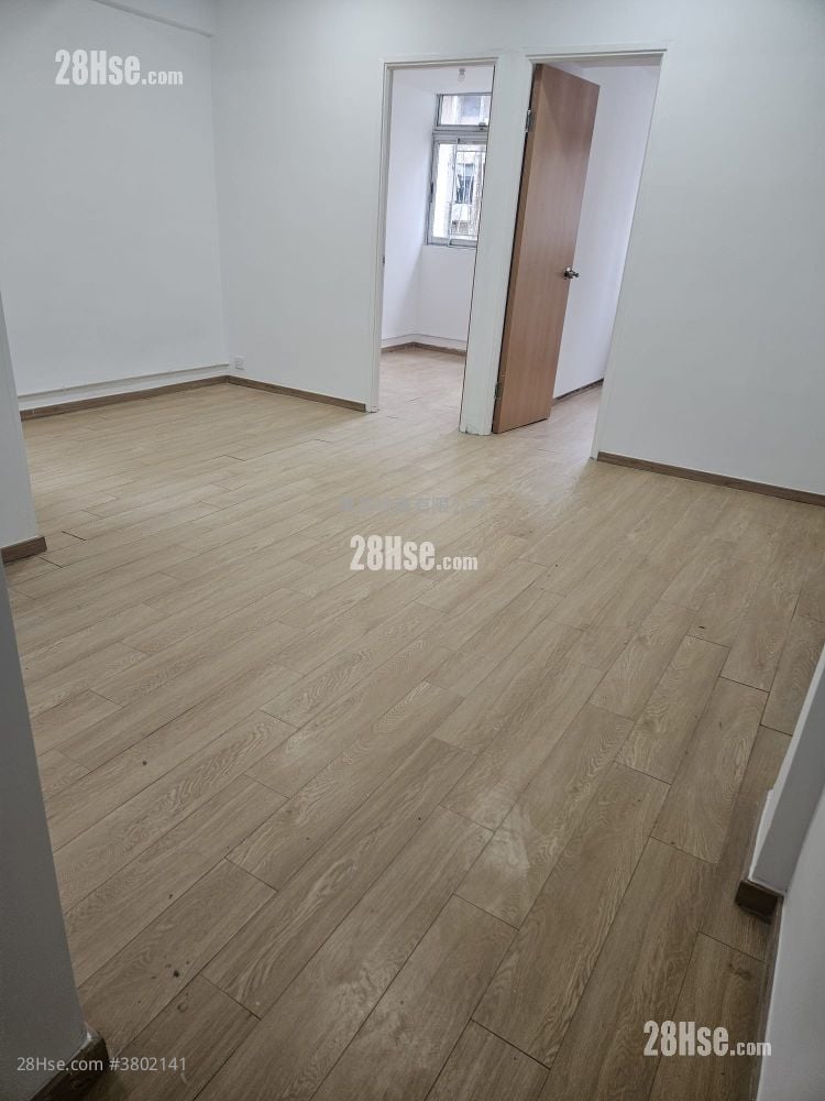 上海大厦 租盘 453 平方尺