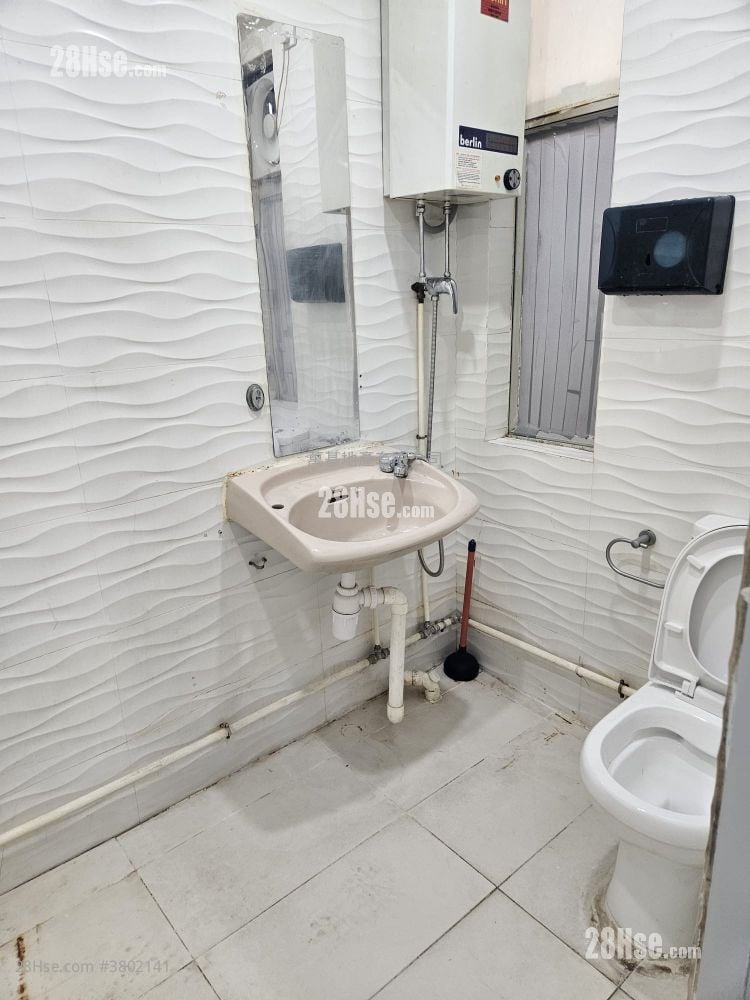 上海大厦 租盘 453 平方尺