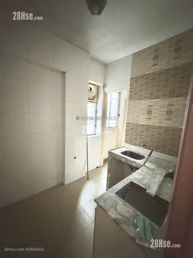 百德大厦 售盘 3 房 , 1 浴室 741 平方尺