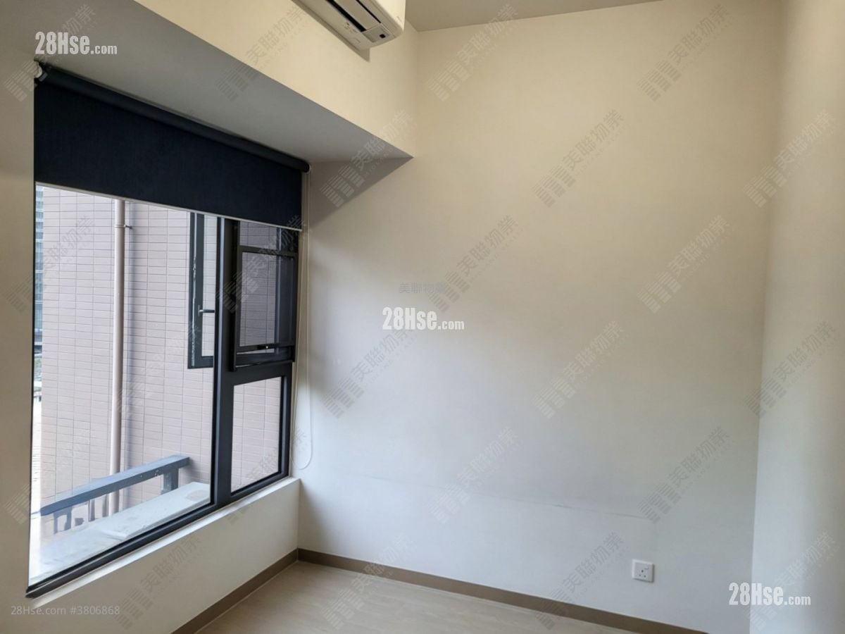 Ori Sell 1 Bedroom , 1 Bathroom 343 ft²