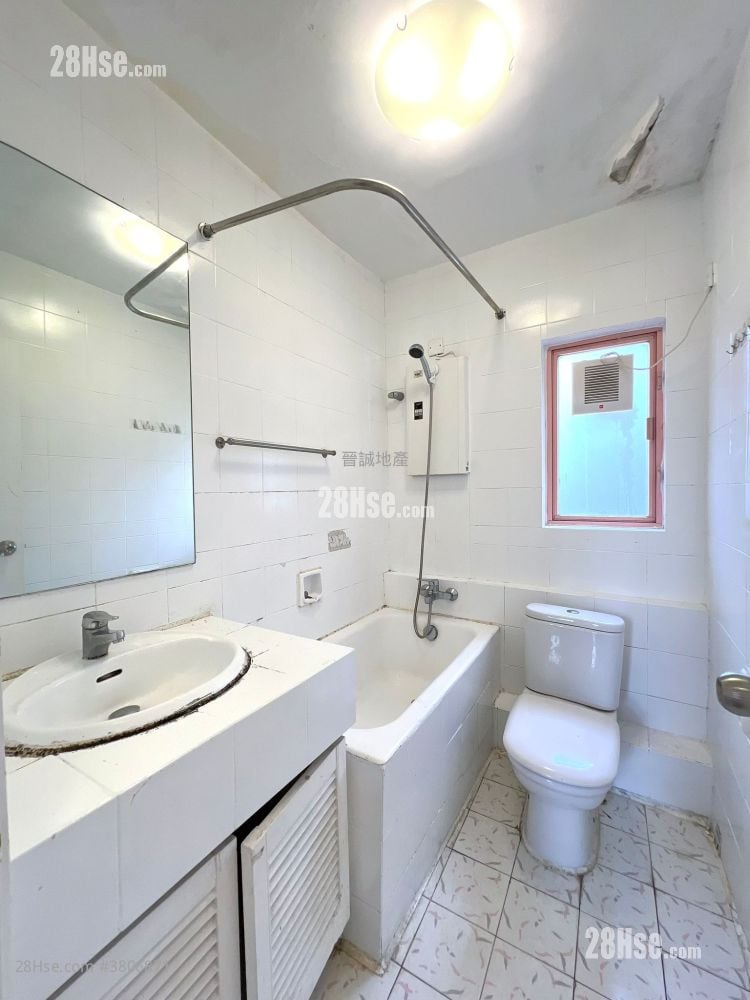 香港黄金海岸 租盘 3 房 , 2 浴室 685 平方尺