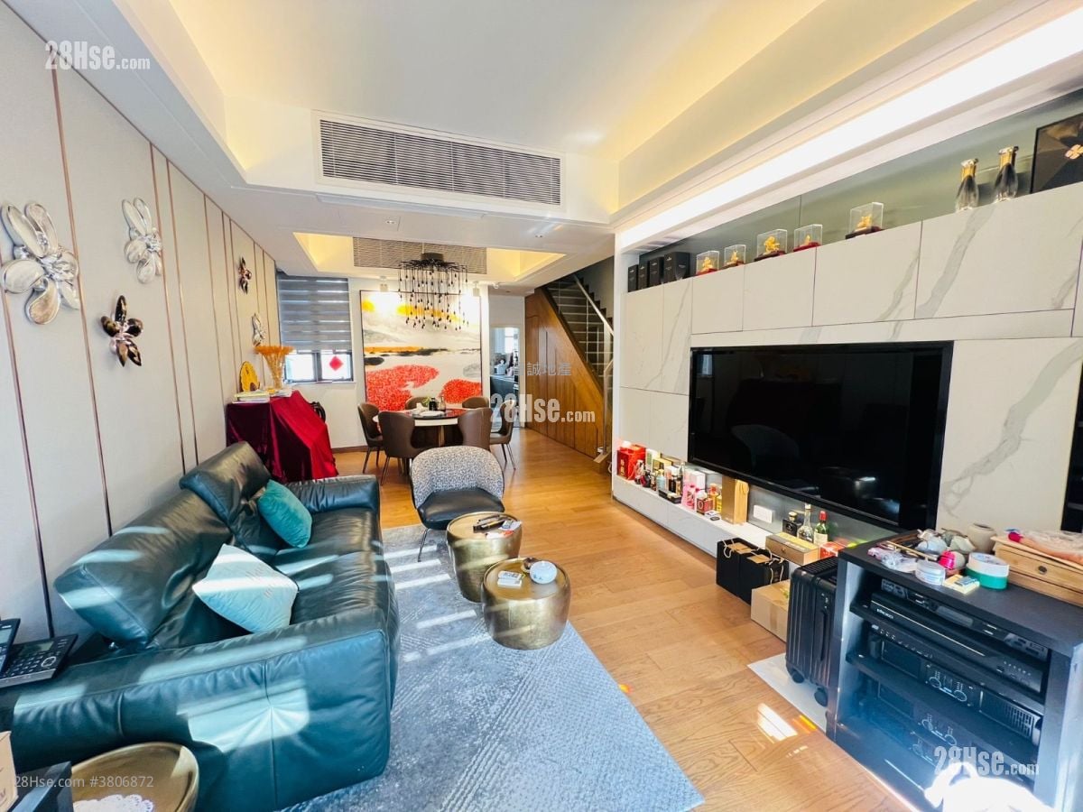 Jade Grove Rental 5+ Bedrooms , 5+ Bathrooms 2,322 ft²