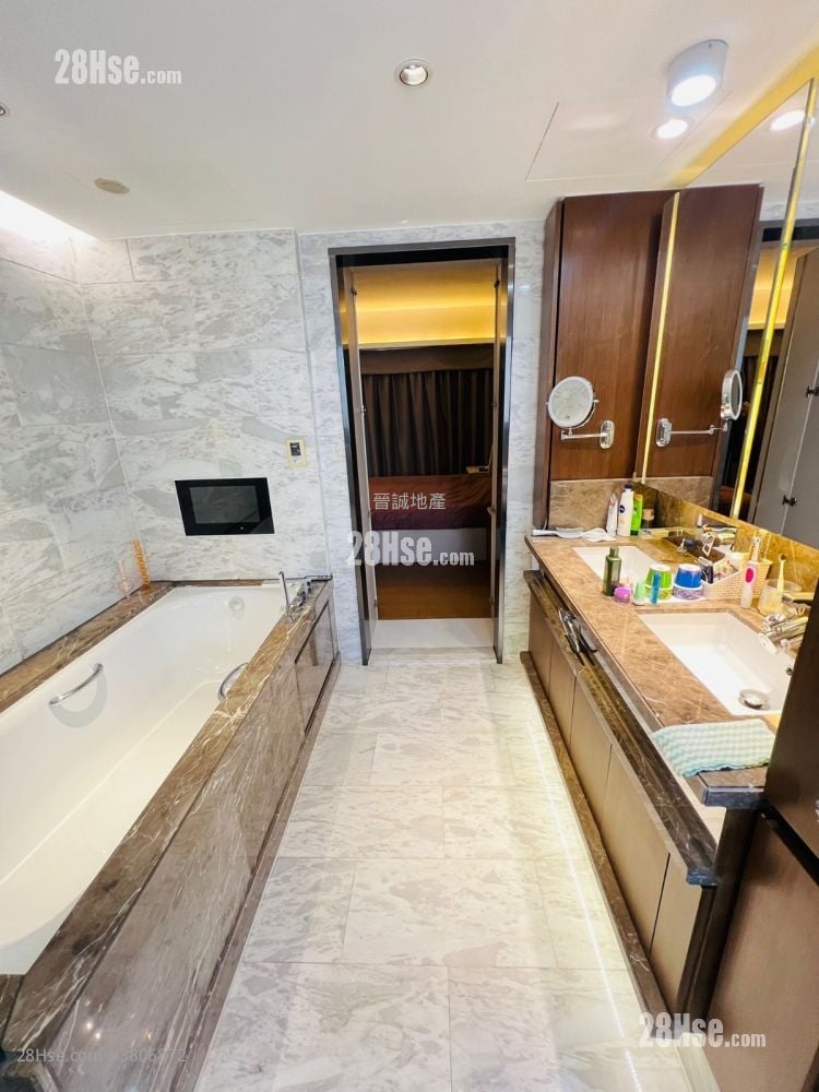 Jade Grove Rental 5+ Bedrooms , 5+ Bathrooms 2,322 ft²