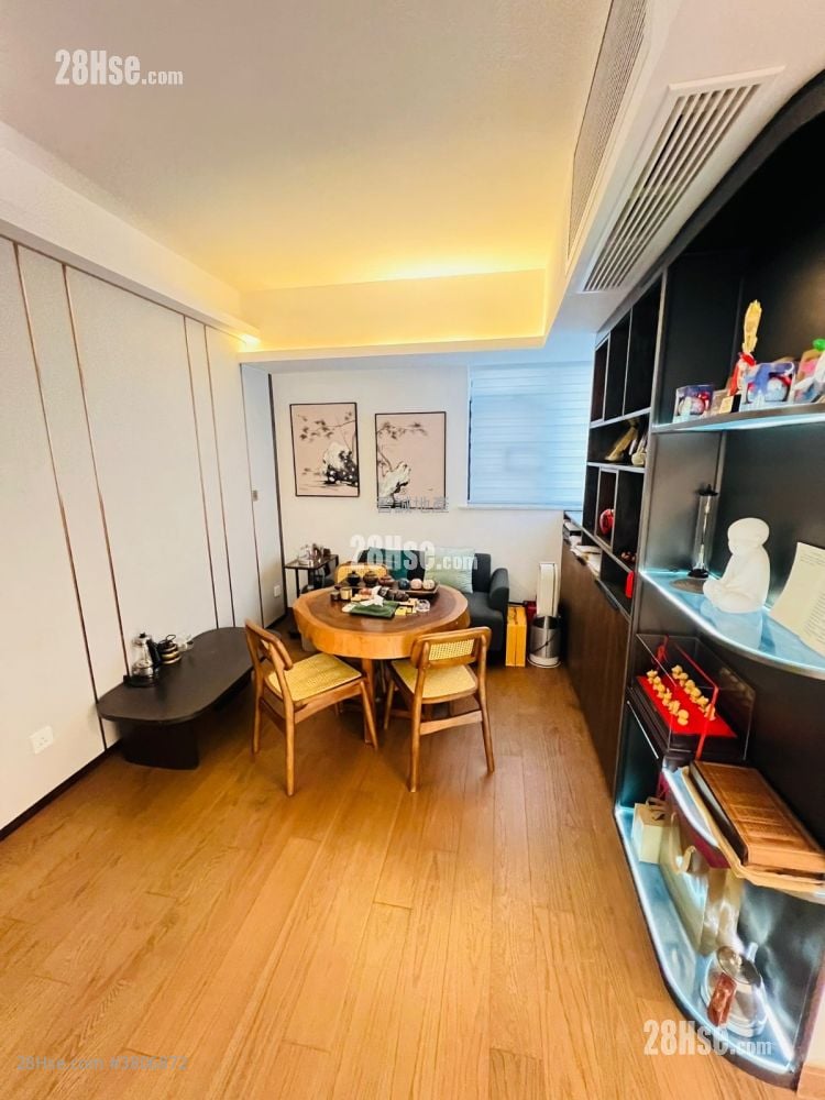 Jade Grove Rental 5+ Bedrooms , 5+ Bathrooms 2,322 ft²